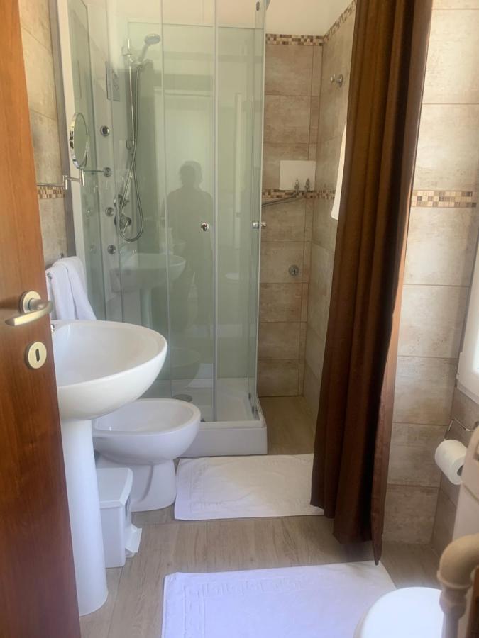 Albergo Al Lago Anfo Εξωτερικό φωτογραφία