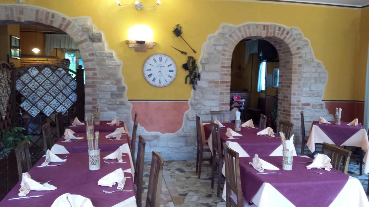 Albergo Al Lago Anfo Δωμάτιο φωτογραφία